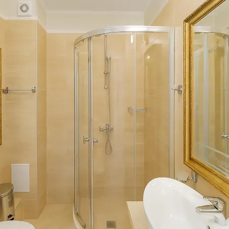 Harmony Grand 11 Private 616 *