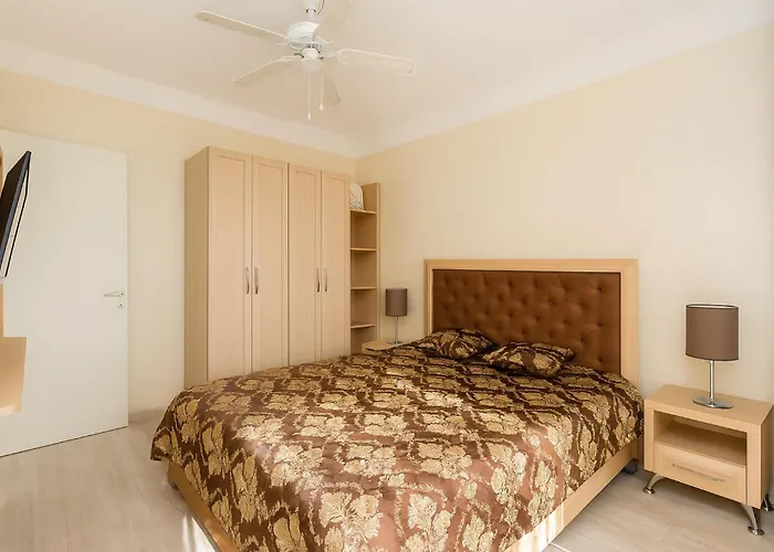 Harmony Grand 11 Private 616 Сонячний Берег