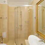 Harmony Grand 11 Private 616 *