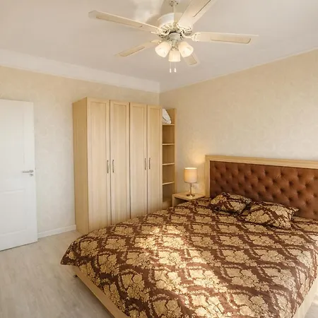 Harmony Grand 11-616 Private
